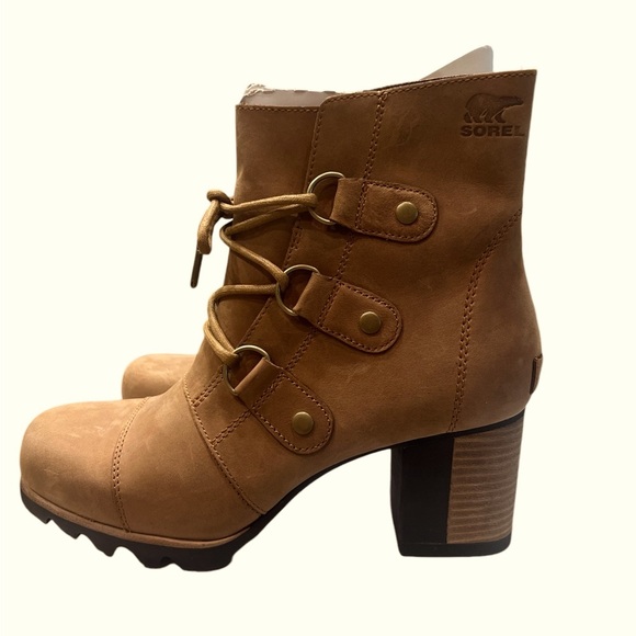 Sorel Addington Lace Up Block Heel Moto Suede Tan Boot NWT’S SZ 9 - Picture 3 of 13